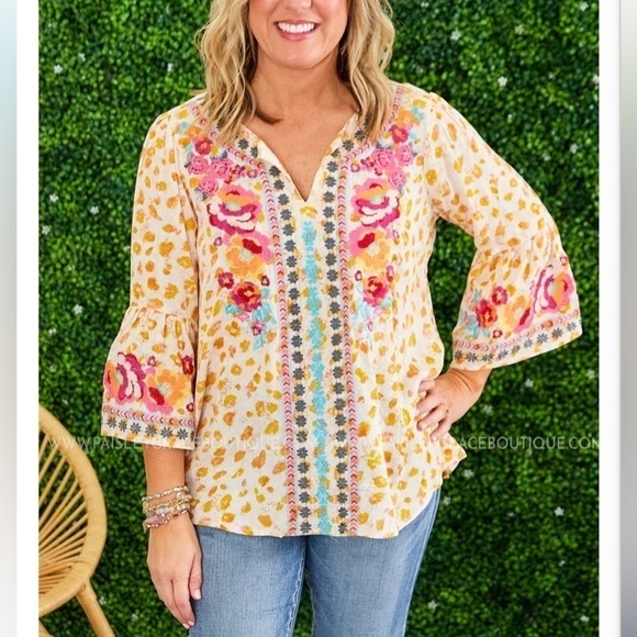 Savanna Jane Tops - Savannah Jane Embroidery Floral Bell Sleeve Top